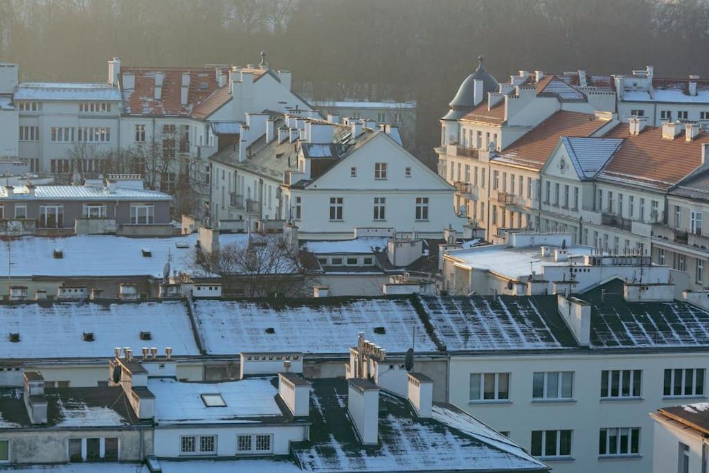 Wawaview! Studio With An Amazing View! Powisle. Варшава Экстерьер фото